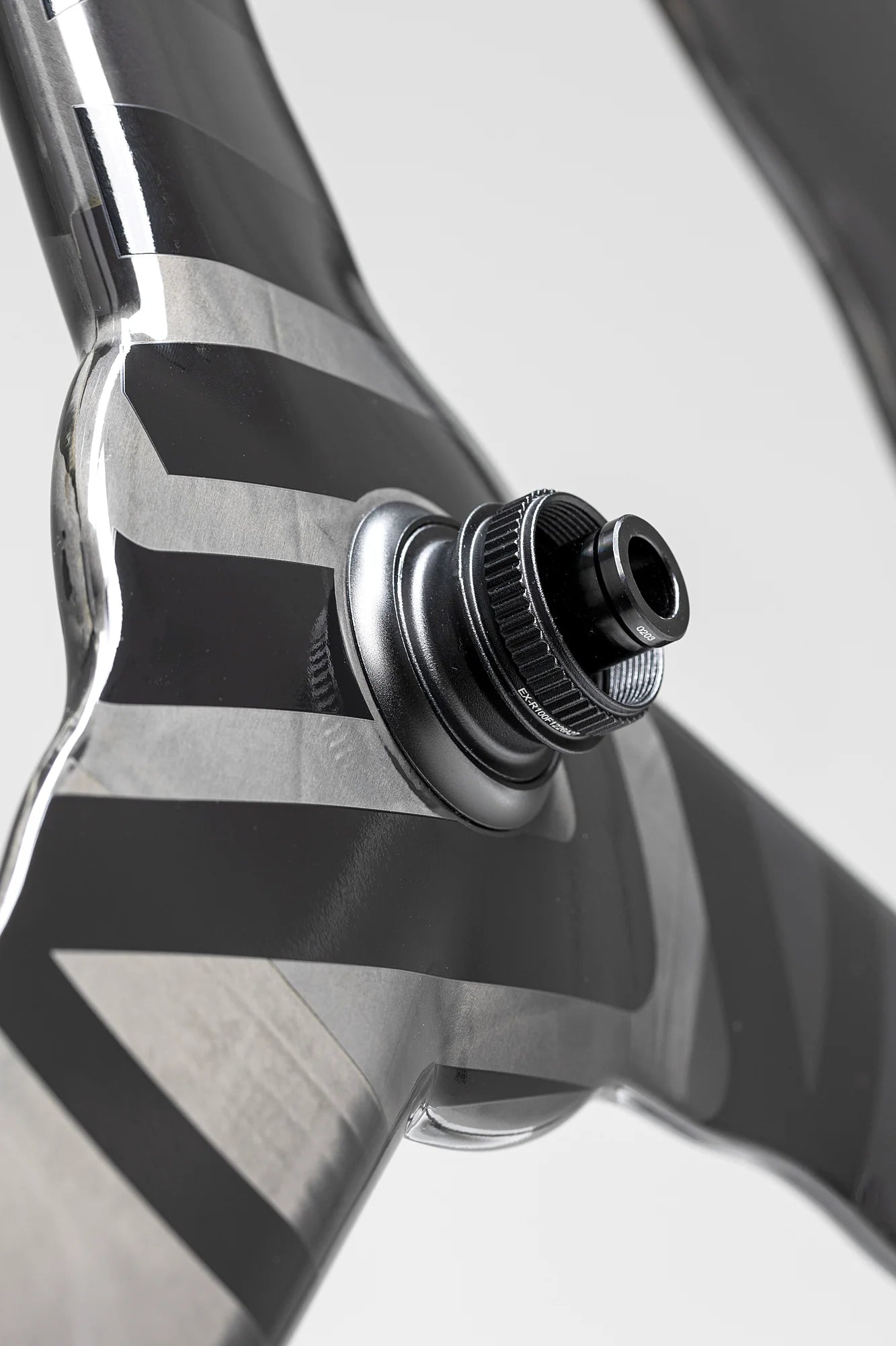 Kronos Tri-Spoke - 2026